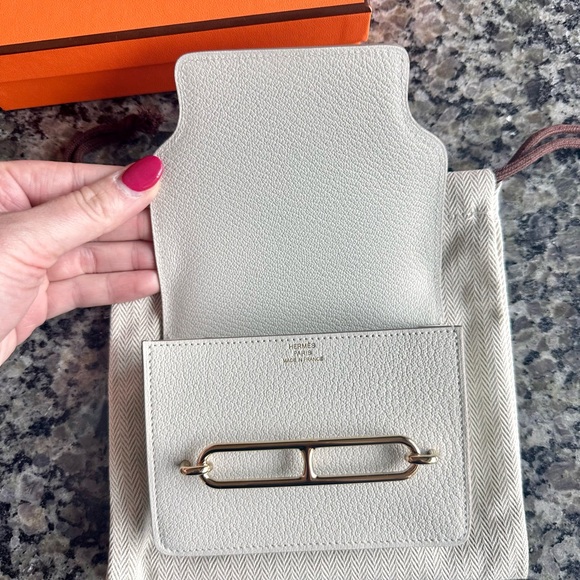 NEW RARE 100% authentic HERMES Chevre Mysore Roulis Slim Wallet, gold hardware - Picture 8 of 9
